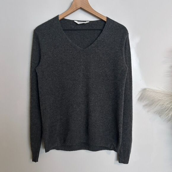 Everlane 100% The Cashmere Grey V-Neck Sweater - Picture 1 of 5